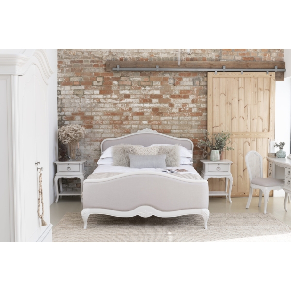 Willis & Gambier Ivory Bedroom - 135cm Upholstered Headboard Bed - Image 7