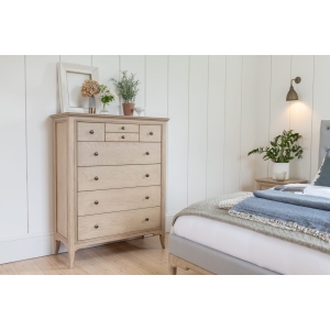 Willis & Gambier  Toulon 8 Drawer Merchant  Chest