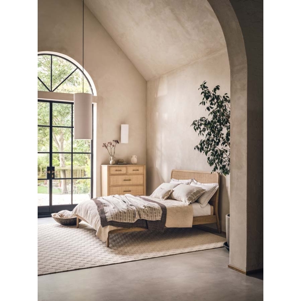Willis & Gambier Casera Bed