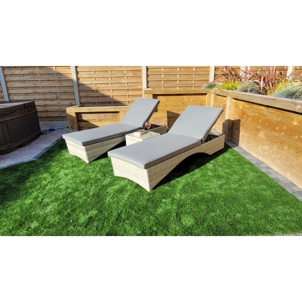 Signature Weave Meghan a Pair of Sunbed's With a Drinks Table Cream Grey - Image 19