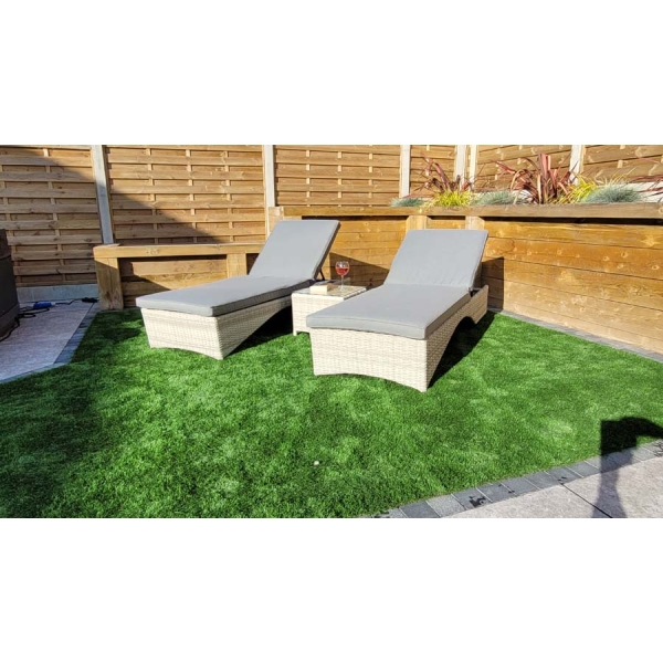 Signature Weave Meghan a Pair of Sunbed's With a Drinks Table Cream Grey - Image 20